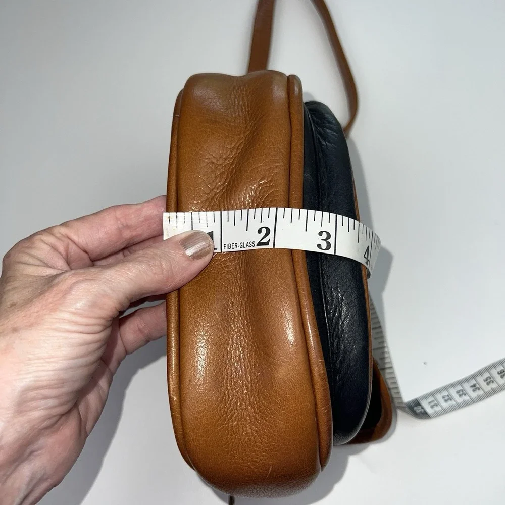 Volare Group Black and Brown Leather Snap Close Crossbody Purse